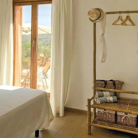 Awesome In Son Carrio With Kitchenette